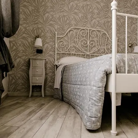 Bed & Breakfast La Lucerna Somma Vesuviana
